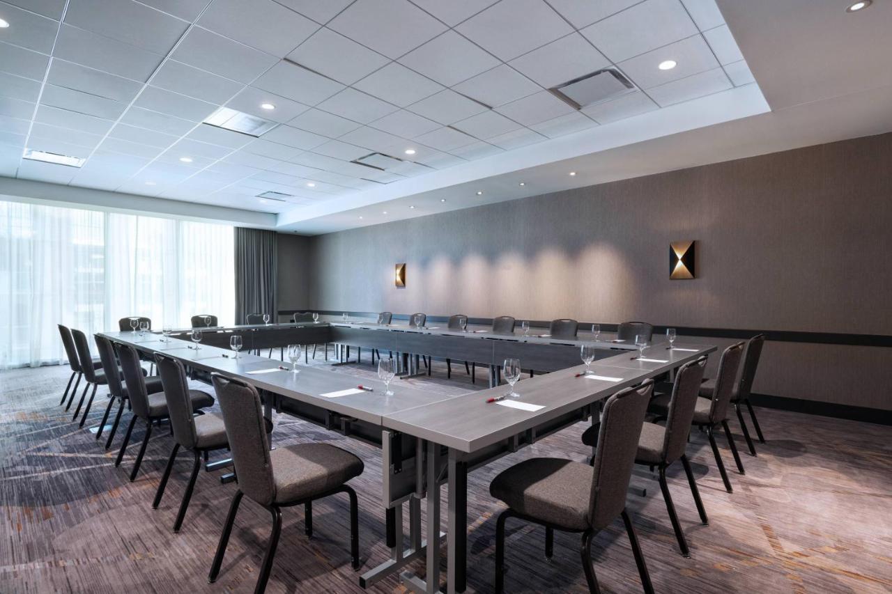 Отель Austin Marriott Downtown Экстерьер фото