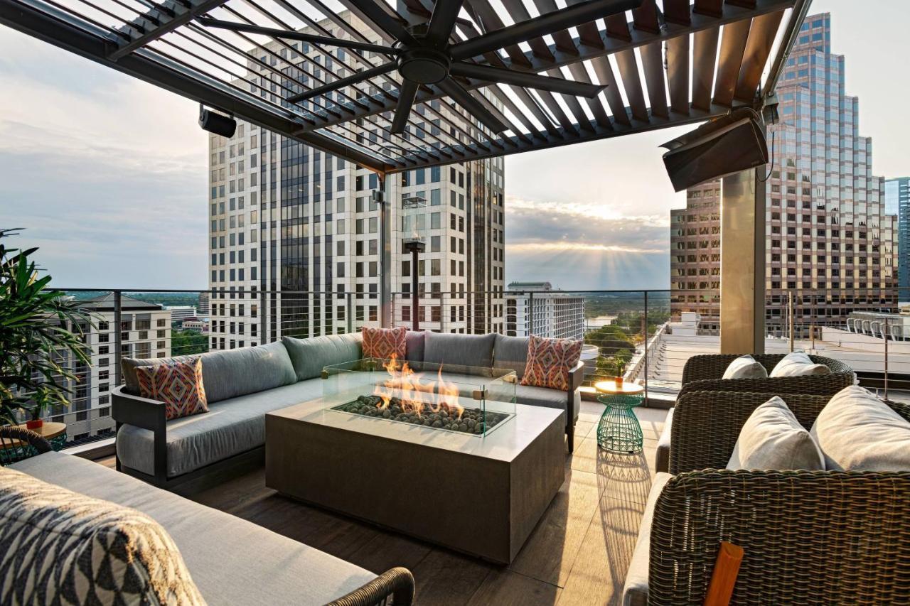 Отель Austin Marriott Downtown Экстерьер фото
